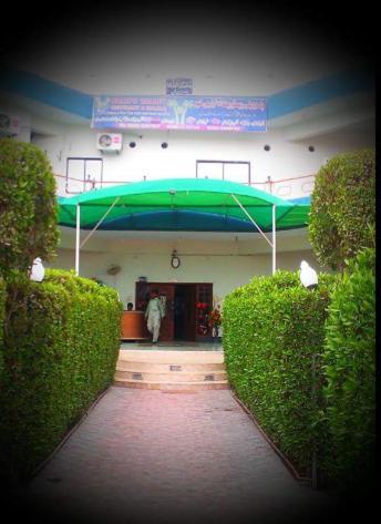 Palm Valley Hotel Sukkur Ngoại thất bức ảnh