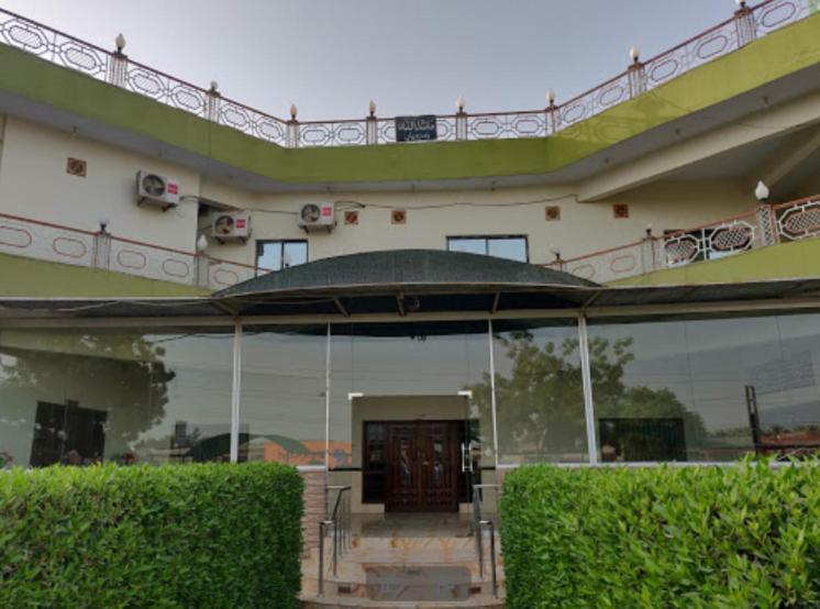 Palm Valley Hotel Sukkur Ngoại thất bức ảnh